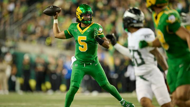 Sep 18, 2026; Eugene, Oregon, USA; Oregon Ducks quarterback Dante Moore (5) throws a pass during the first half against the Portland State Vikings at Autzen Stadium. Mandatory Credit: Troy Wayrynen-Imagn Images