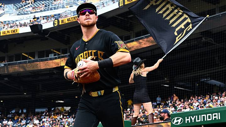 Milwaukee Brewers v Pittsburgh Pirates - Game One Milwaukee Brewers v Pittsburgh Pirates - Game One