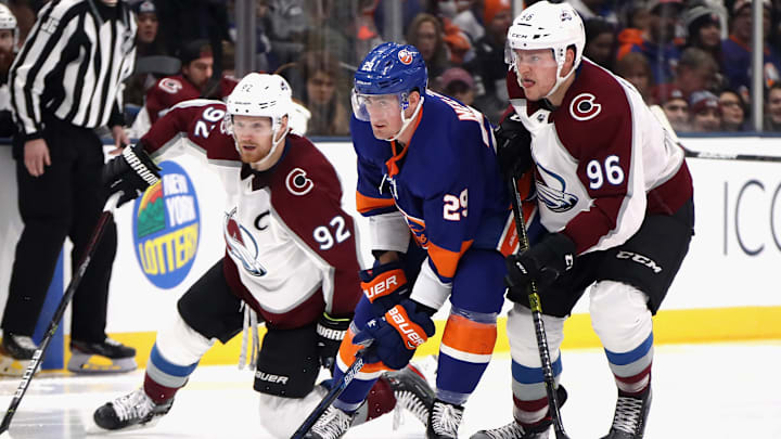 Colorado Avalanche v New York Islanders
