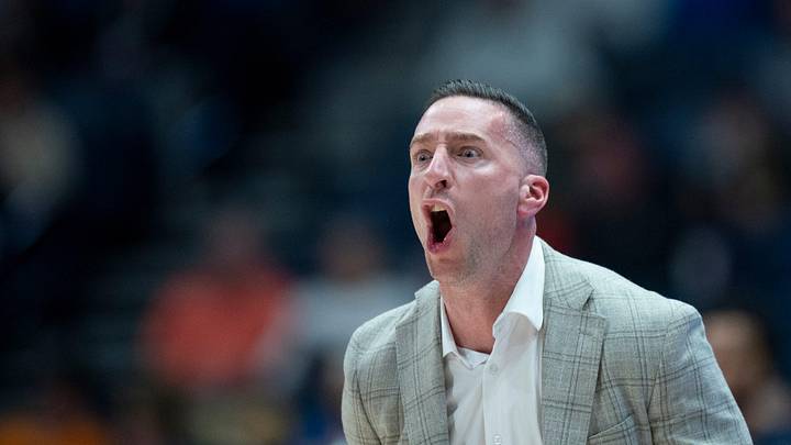 Auburn coach Steven Pearl has a dialogue with his player against Tennessee during their Day 2 2026 SEC Men’s Basketball Tournament game at Bridgestone Arena in Nashville, Tenn., Thursday, March 12, 2026.