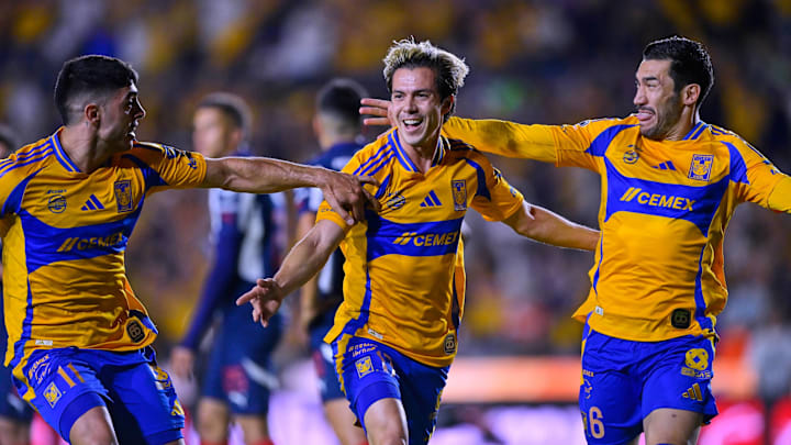 Sebastián Córdova, Tigres.