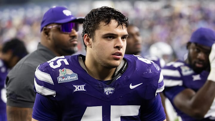 Dec 26, 2024; Phoenix, AZ, USA; Kansas State Wildcats linebacker Austin Romaine (45) against the Rutgers Scarlet Knights during the Rate Bowl at Chase Field. Mandatory Credit: Mark J. Rebilas-Imagn Images