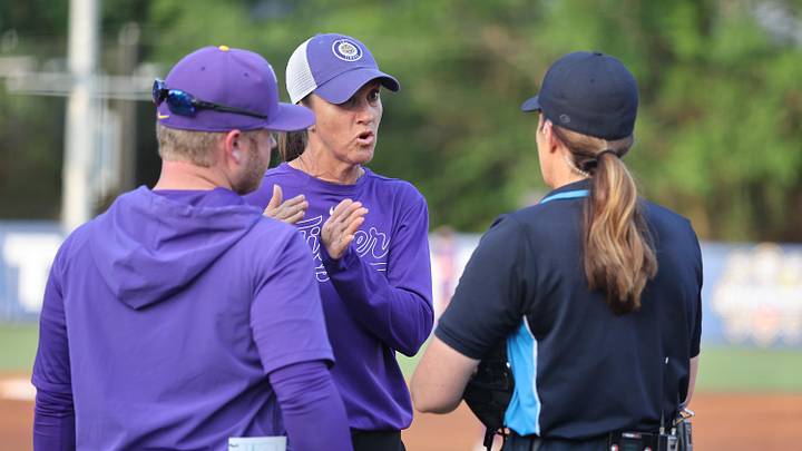 May 9, 2024; Auburn, AL, USA; LSU head coach Beth Torina talks with a game official during the quarterfinals of the SEC Softball Championship at Jane B. Moore Field. Mandatory Credit: John Reed-Imagn Images May 9, 2024; Auburn, AL, USA; LSU head coach Beth Torina talks with a game official during the quarterfinals of the SEC Softball Championship at Jane B. Moore Field. Mandatory Credit: John Reed-Imagn Images