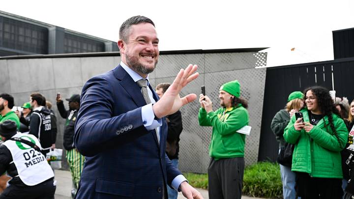 Dec 20, 2025; Eugene, OR, USA; Oregon Ducks head coach Dan Lanning looks on before the game against the James Madison Dukes at Autzen Stadium. Mandatory Credit: Troy Wayrynen-Imagn Images Dec 20, 2025; Eugene, OR, USA; Oregon Ducks head coach Dan Lanning looks on before the game against the James Madison Dukes at Autzen Stadium. Mandatory Credit: Troy Wayrynen-Imagn Images