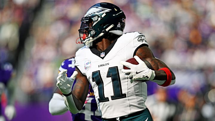 Oct 19, 2025; Minneapolis, Minnesota, USA; Philadelphia Eagles wide receiver A.J. Brown (11) makes a catch during the first half against the Minnesota Vikings at U.S. Bank Stadium. 