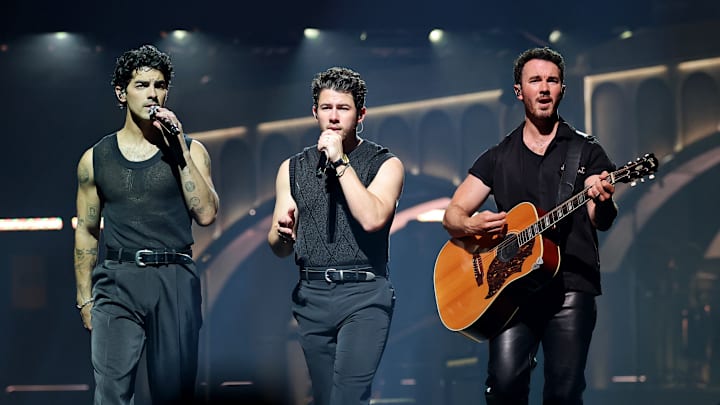 Jonas Brothers: JONAS20 Greetings From Your Hometown Tour - Los Angeles