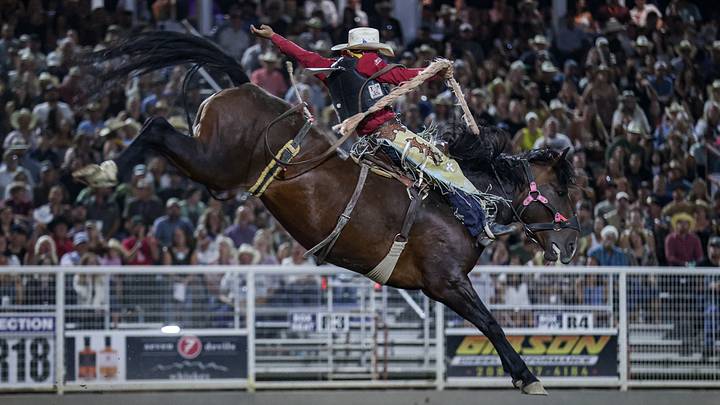 Zac Dallas got a huge boost in his hunt for an NFR berth, winning more than $13,000 at the Caldwell Night Rodeo over the weekend.