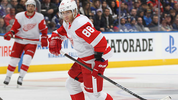 Detroit Red Wings v Toronto Maple Leafs