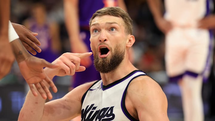 Mar 14, 2025; Phoenix, Arizona, USA; Sacramento Kings forward Domantas Sabonis (11) against the Phoenix Suns at Footprint Center. Mandatory Credit: Mark J. Rebilas-Imagn Images Mar 14, 2025; Phoenix, Arizona, USA; Sacramento Kings forward Domantas Sabonis (11) against the Phoenix Suns at Footprint Center. Mandatory Credit: Mark J. Rebilas-Imagn Images
