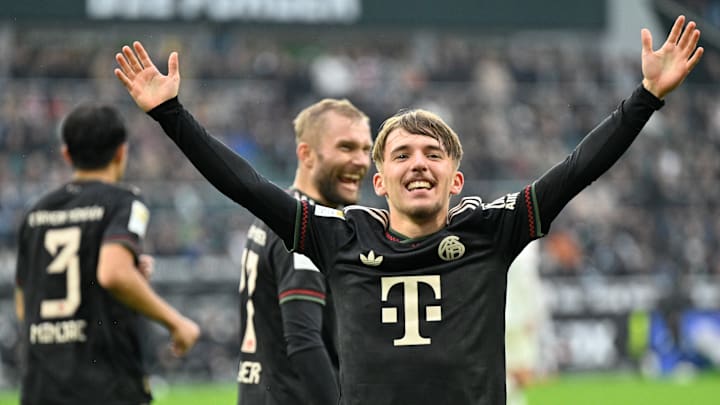 Lennart Karl feiert sein erstes Bundesliga-Tor