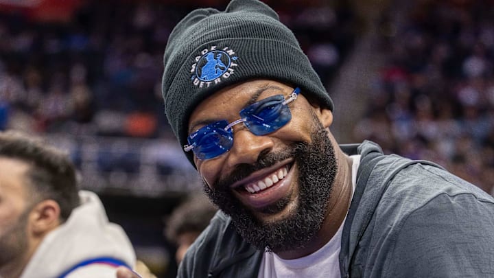 Detroit Lions defensive end Za'Darius Smith (99).