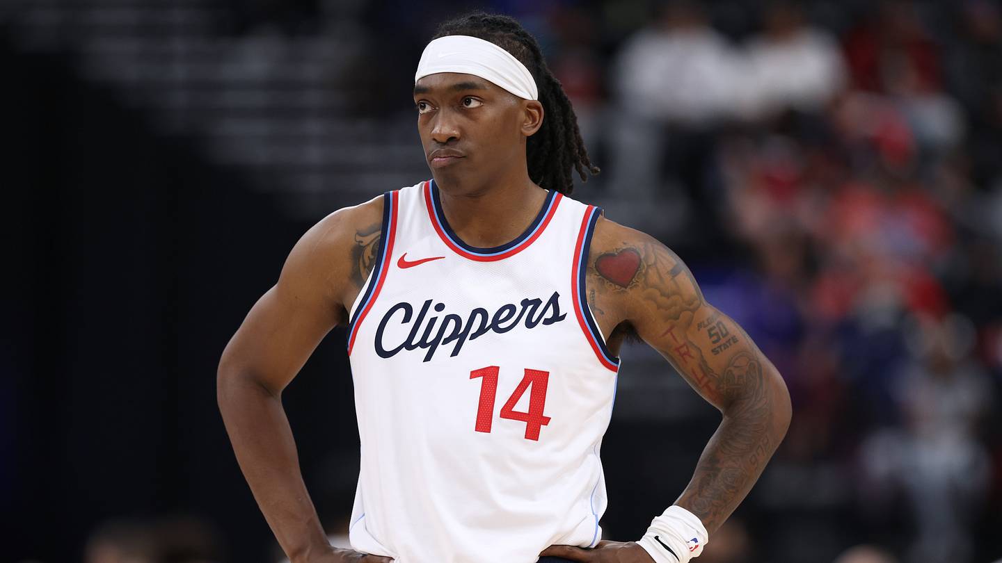 Predicting how many games the Clippers will win this season