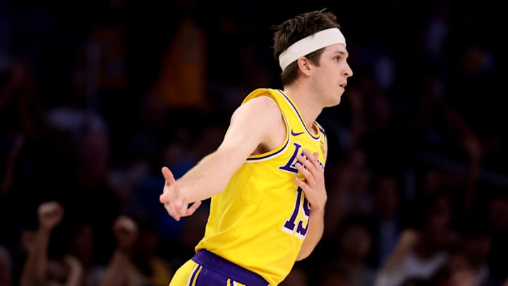Houston Rockets v Los Angeles Lakers