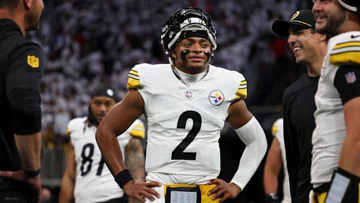 Pittsburgh Steelers v Atlanta Falcons