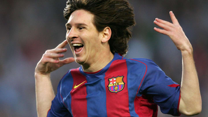 Messi estreou no Barça em 16 de novembro de 2003, aos 16 anos