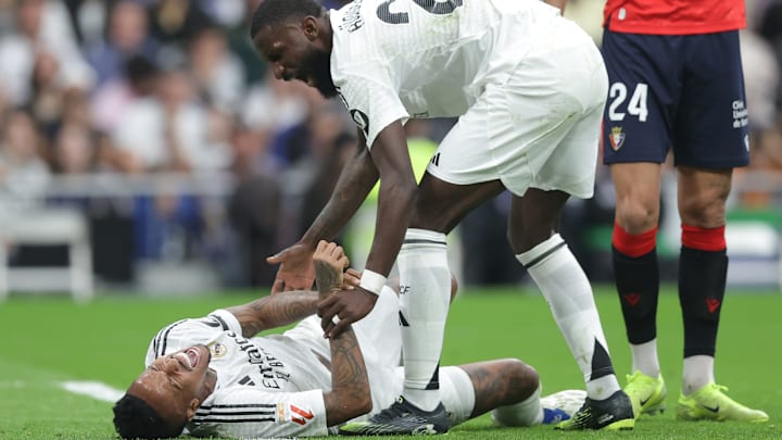 Eder Militão vai operar o joelho direito