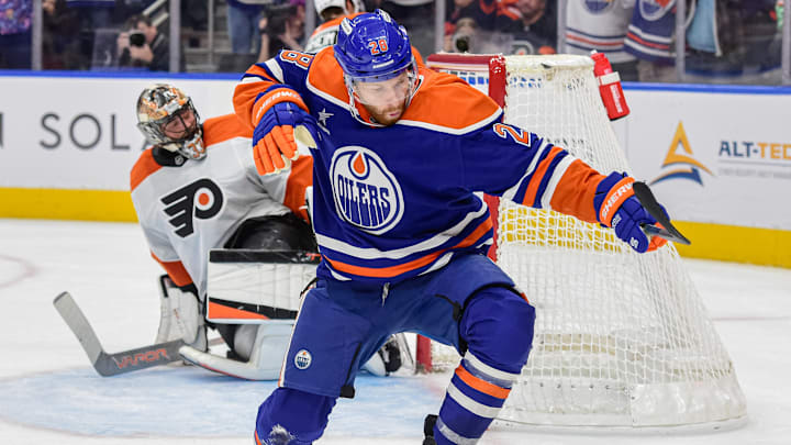 Philadelphia Flyers v Edmonton Oilers