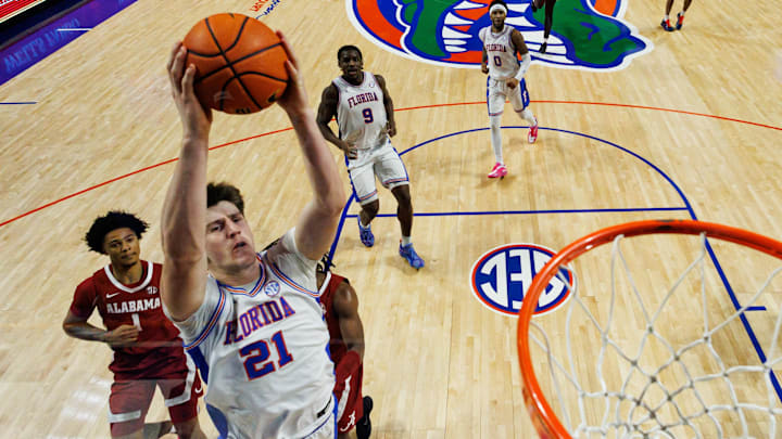 Florida Gators forward Alex Condon added another feather to his cap in his career against South Carolina.