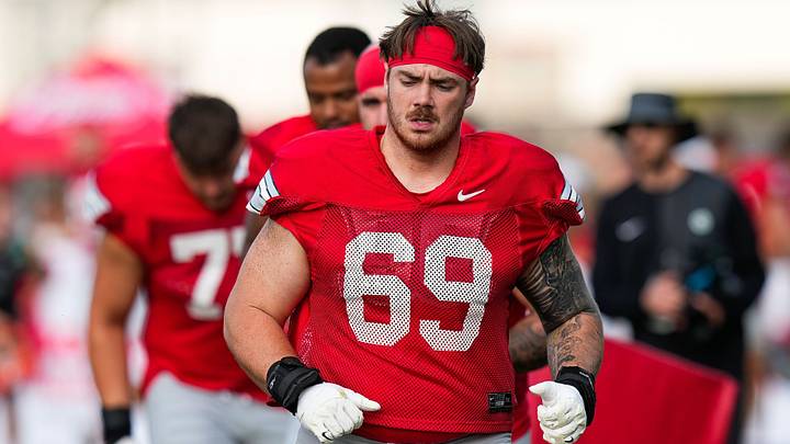 Ian Moore is allowing Tyler Bowen the chance to roll with Austin Siereveld at right guard Ian Moore is allowing Tyler Bowen the chance to roll with Austin Siereveld at right guard