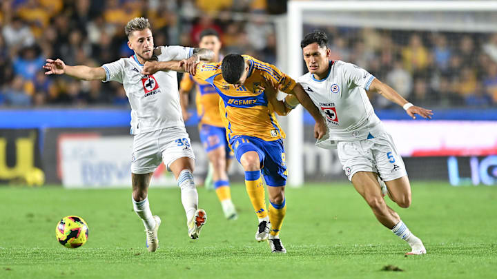 Tigres UANL v Cruz Azul - Torneo Clausura 2025 Liga MX
