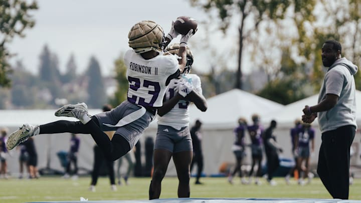 Jason Robinson Jr. shows off his athleticism in a UW drill. 