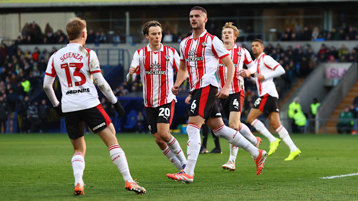 Oxford United v Southampton - Sky Bet Championship