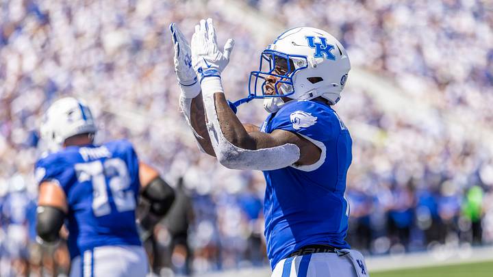 Sep 5, 2026; Lexington, Kentucky, USA; Kentucky Wildcats running back CJ Baxter (1) celebrates after scoring a touchdown during the first quarter against the Youngstown State Penguins at Kroger Field. Mandatory Credit: Arden Barnes-Imagn Images Sep 5, 2026; Lexington, Kentucky, USA; Kentucky Wildcats running back CJ Baxter (1) celebrates after scoring a touchdown during the first quarter against the Youngstown State Penguins at Kroger Field. Mandatory Credit: Arden Barnes-Imagn Images