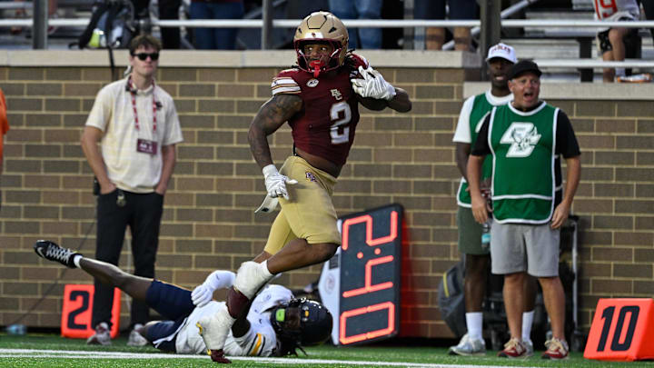 Sep 27, 2025; Chestnut Hill, Massachusetts, USA; Boston College Eagles running back Turbo Richard (2) runs the ball for a touchdown against the California Golden Bears during the second half at Alumni Stadium. Mandatory Credit: Eric Canha-Imagn Images Sep 27, 2025; Chestnut Hill, Massachusetts, USA; Boston College Eagles running back Turbo Richard (2) runs the ball for a touchdown against the California Golden Bears during the second half at Alumni Stadium. Mandatory Credit: Eric Canha-Imagn Images