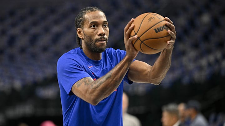 Apr 26, 2024; Dallas, Texas, USA; LA Clippers forward Kawhi Leonard (2) warms up before the game between the Dallas Mavericks and the LA Clippers during game three of the first round for the 2024 NBA playoffs at the American Airlines Center. Mandatory Credit: Jerome Miron-Imagn Images