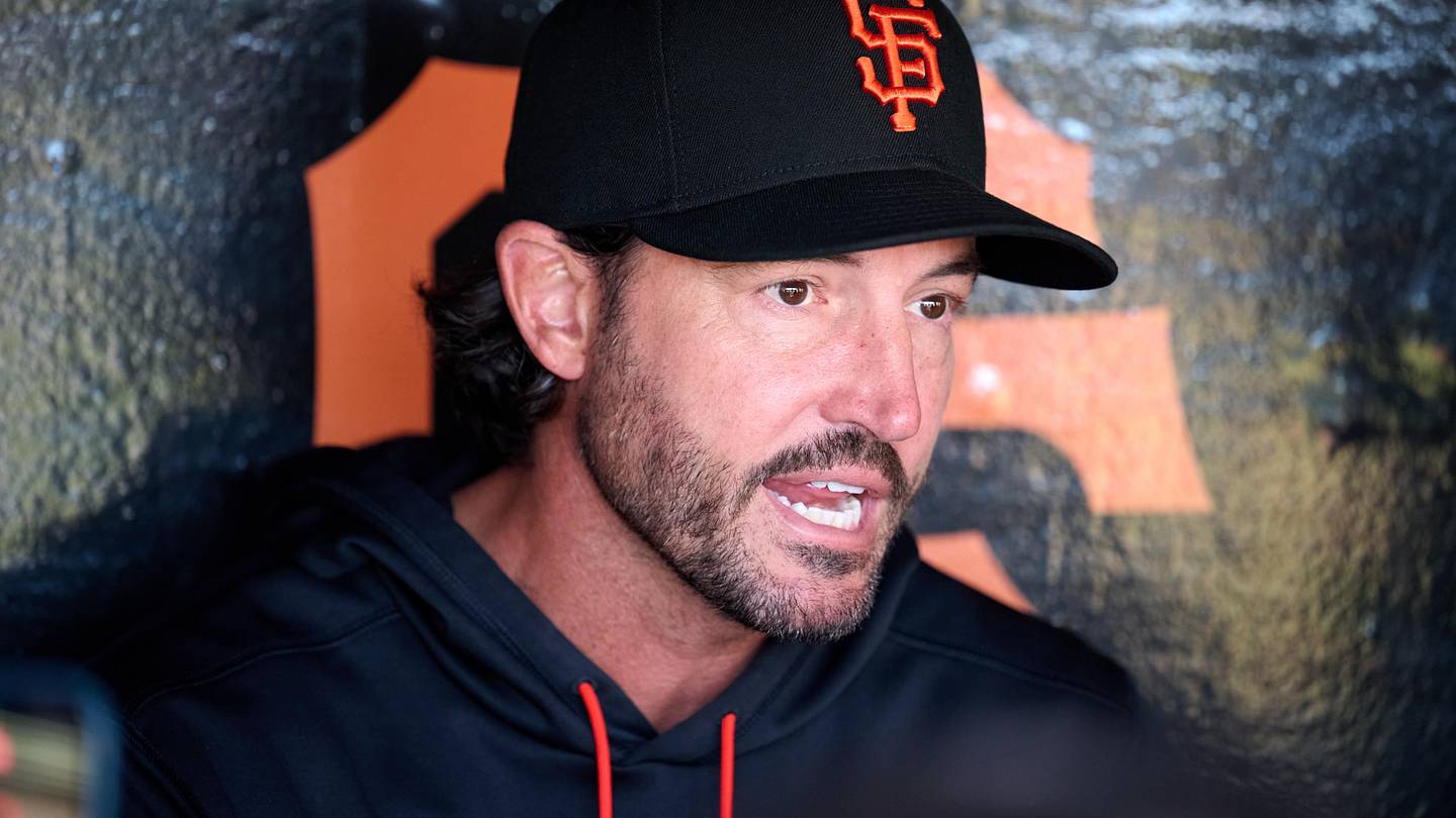 Giants first-year manager Tony Vitello is already receiving a chorus of criticism