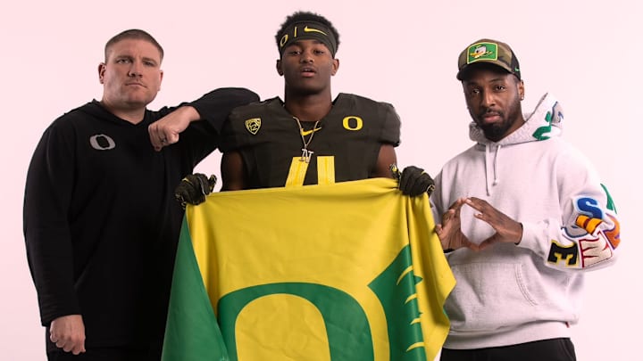 Oregon linebacker commit Nasir Wyatt posing on a visit to Eugene on Feb. 5, 2024. Oregon linebacker commit Nasir Wyatt posing on a visit to Eugene on Feb. 5, 2024.