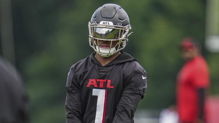 Atlanta Falcons wide receiver Darnell Mooney is off to a fast start in his new uniform. Atlanta Falcons wide receiver Darnell Mooney is off to a fast start in his new uniform.