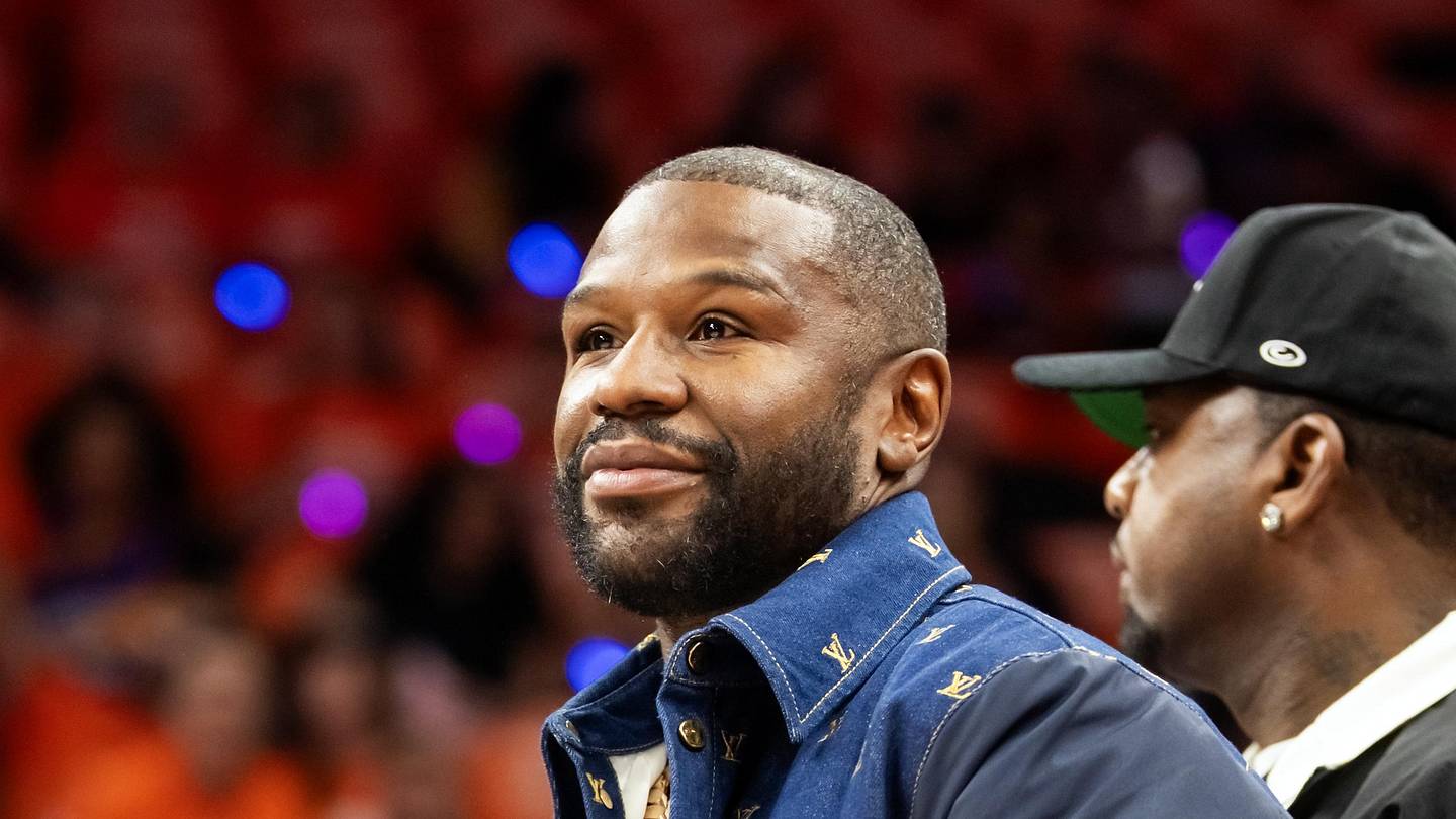 New Sphere Announcement Casts Further Doubt on Mayweather vs Pacquiao Rematch