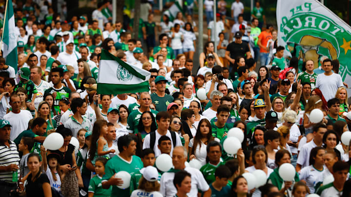 Chapecoense sofreu segundo rebaixamento de sua história Chapecoense sofreu segundo rebaixamento de sua história