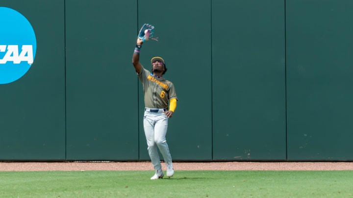 Skylar King 6, The LSU Tigers take on the West Virginia Mountaineers in game 1 of the 2025 NCAA Div 1 Super Regional Baseball Championship at Alex Box Stadium in Baton Rouge, LA. Saturday, June 7, 2025. Skylar King 6, The LSU Tigers take on the West Virginia Mountaineers in game 1 of the 2025 NCAA Div 1 Super Regional Baseball Championship at Alex Box Stadium in Baton Rouge, LA. Saturday, June 7, 2025.