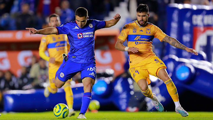 Cruz Azul v Tigres UANL - Torneo Clausura 2024 Liga MX