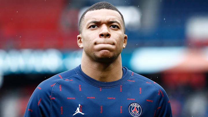 Le dernier retour de Kylian Mbappé à Louis II avec le maillot du PSG ? Le dernier retour de Kylian Mbappé à Louis II avec le maillot du PSG ?