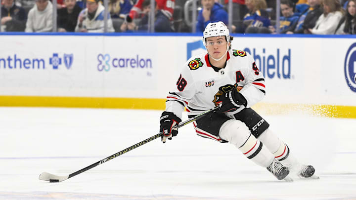 Dec 12, 2025; St. Louis, Missouri, USA; Chicago Blackhawks center Connor Bedard (98) controls the puck against the St. Louis Blues during the third period at Enterprise Center. Mandatory Credit: Jeff Curry-Imagn Images Dec 12, 2025; St. Louis, Missouri, USA; Chicago Blackhawks center Connor Bedard (98) controls the puck against the St. Louis Blues during the third period at Enterprise Center. Mandatory Credit: Jeff Curry-Imagn Images