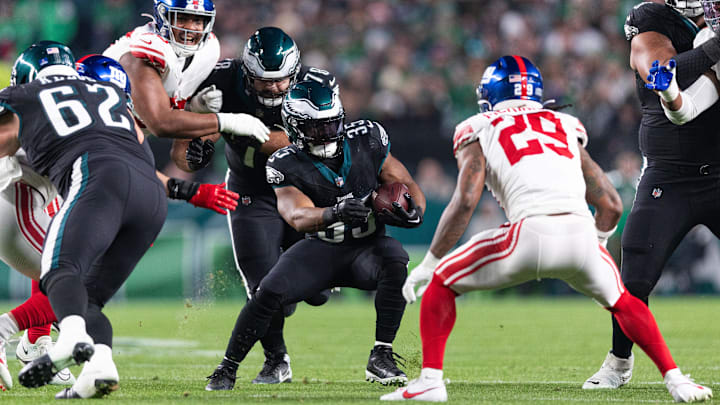 Philadelphia Eagles running back Boston Scott (35)