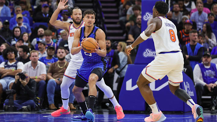 Orlando Magic forward Tristan da Silva (23) looks to pass during the second quarter against the New York Knicks at Kia Center.