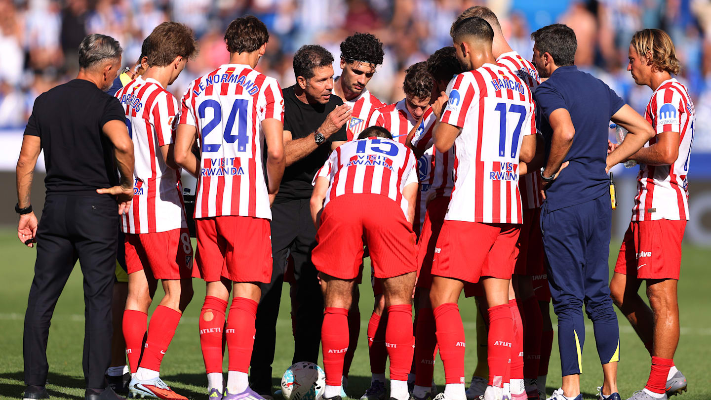 Lush El Calendario Con Los Próximos 5 Encuentros Del Atlético De Madrid Tras Vencer 1-0 Al Real Oviedo Background Illustration