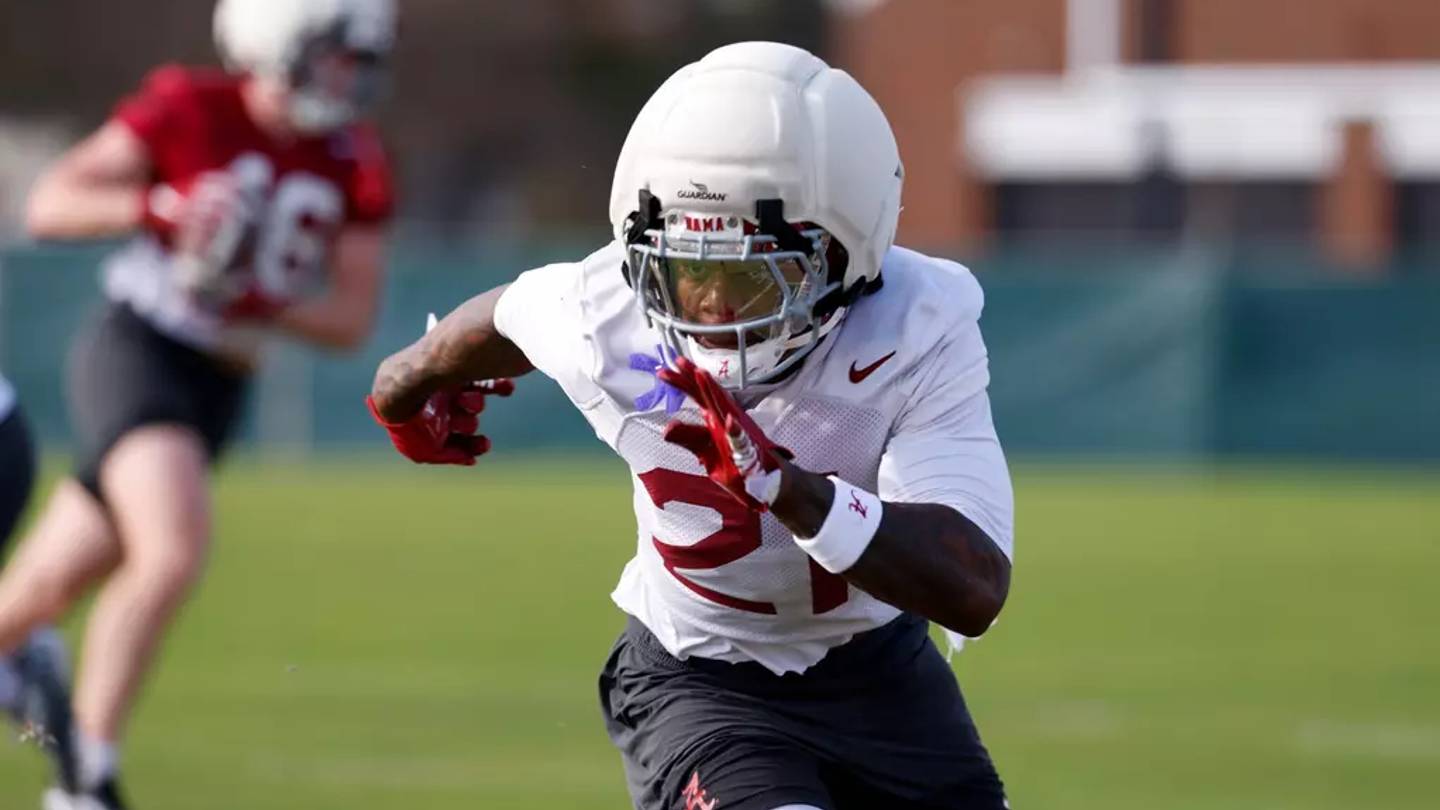 Photo: Sports Illustrated Alabama Dismisses Dre Kirkpatrick Jr. After Arrest for Doxxing Officer