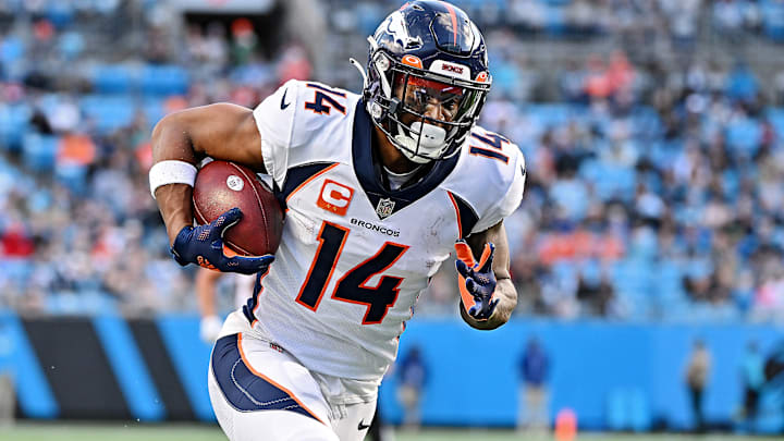 Denver Broncos v Carolina Panthers
