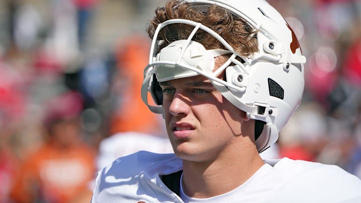 Texas Longhorns quarterback Arch Manning warm ups before facing the Ohio State Buckeyes.