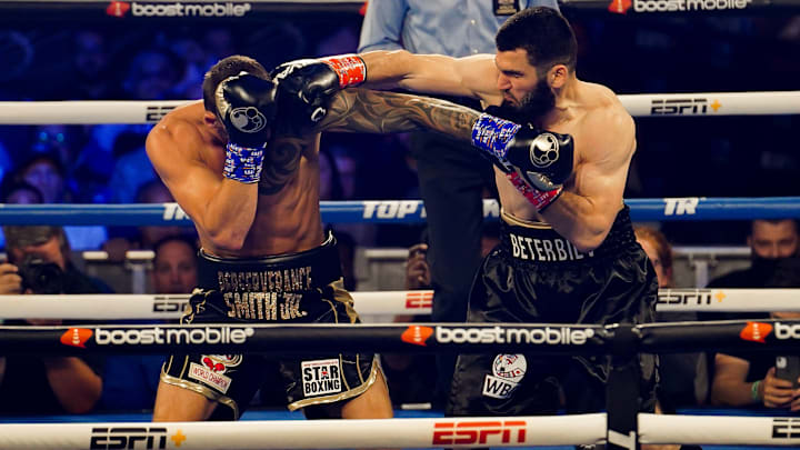 Artur Beterbiev lands a right hand on Joe Smith Jr.