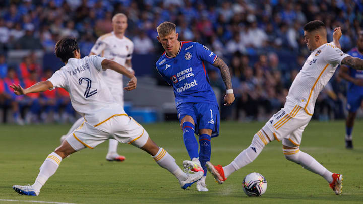 Los Angeles Galaxy v CF Cruz Azul - Leagues Cup Phase One