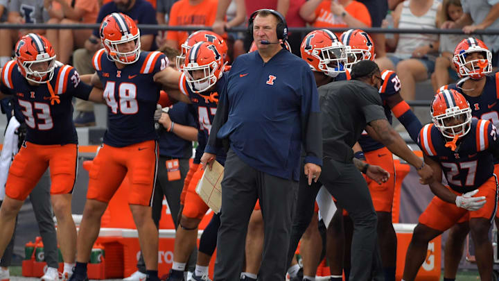 Sep 13, 2025; Champaign, Illinois, USA;  Illinois Fighting Illini head coach Bret Bielema on the sidelines during the first half against the Western Michigan Broncos at Memorial Stadium. Mandatory Credit: Ron Johnson-Imagn Images