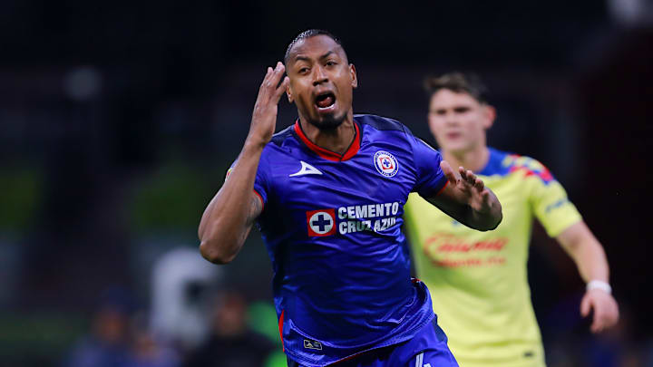 Willer Ditta con Cruz Azul Willer Ditta con Cruz Azul