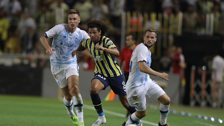 Equipe turca foi derrotada dentro de casa, com gol na prorrogação Equipe turca foi derrotada dentro de casa, com gol na prorrogação