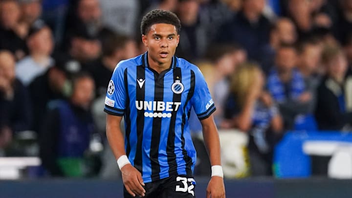 Antonio Nusa, do Club Brugge, é um dos jovens pontas-esquerdas com maior potencial no FIFA 23